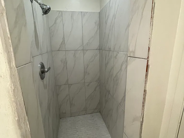 1343 N Sierra Bonita Ave #3 — Photo 10