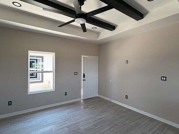 4th image of 23 Farrell Rd #4