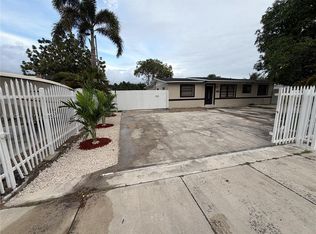 School House Sub, Homestead, FL 33033