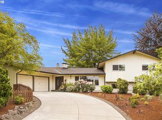 9825 SW 32nd Ave, Portland, OR 97219