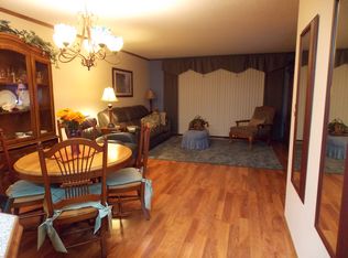1083 Walnut Grove Dr, Muskegon, MI