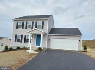 618 Rishel Dr, York, PA 17406