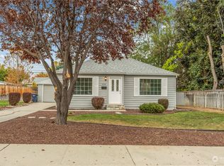 1114 8th St, Wenatchee, WA 98801