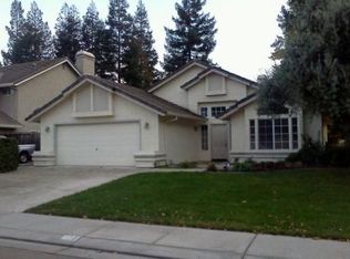 902 Tornell Dr, Ripon, CA 95366