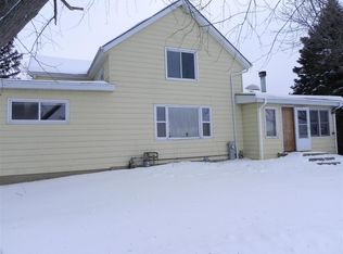 13645 Caledonia Rd, Caledonia, IL 61011