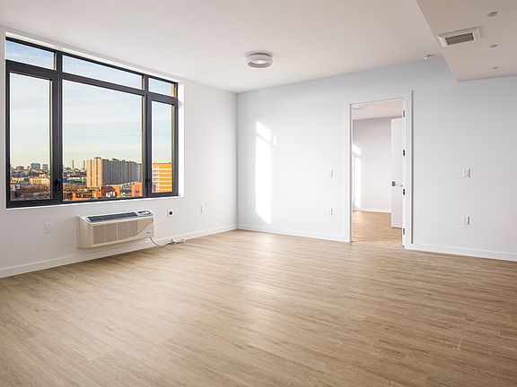 3rd image of 276 Grand Concourse #1286