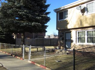 2471 N Linden Pl, Chicago, IL 60647