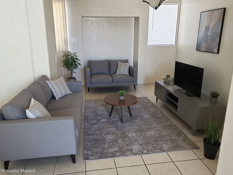 13987 El Cajon Dr — Photo 4