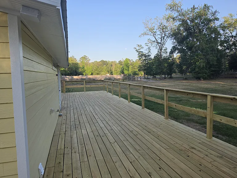 16215 SE Hawthorne Rd — Photo 40