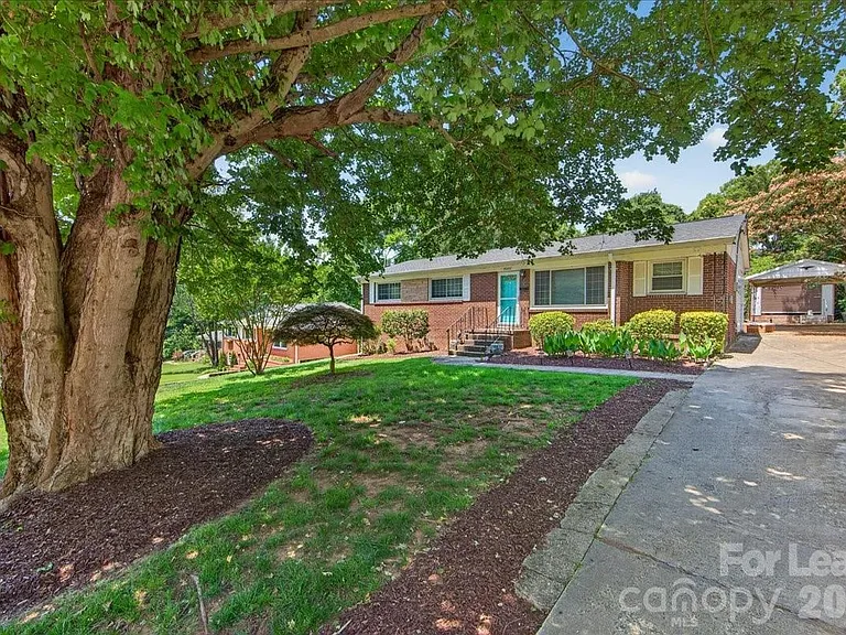 3237 Harrow Pl — Photo 41