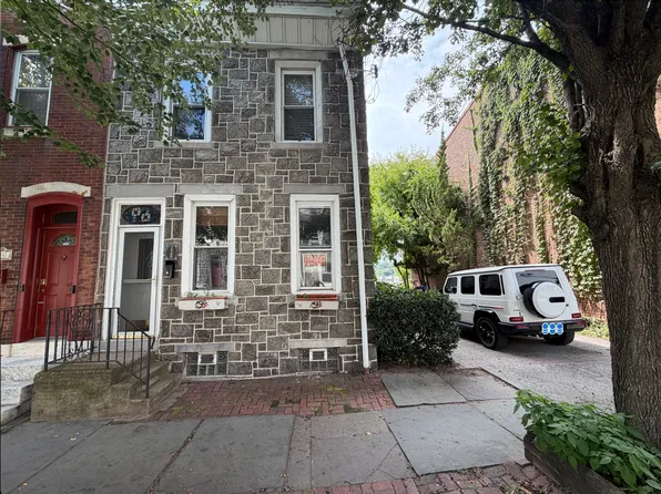 3960 Terrace St, Philadelphia, PA 19128