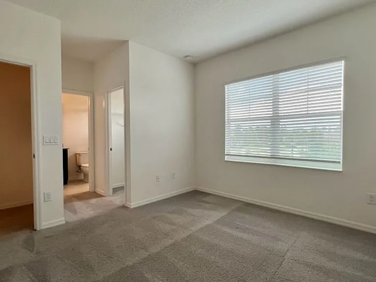 7670 Bowery Dr — Photo 17