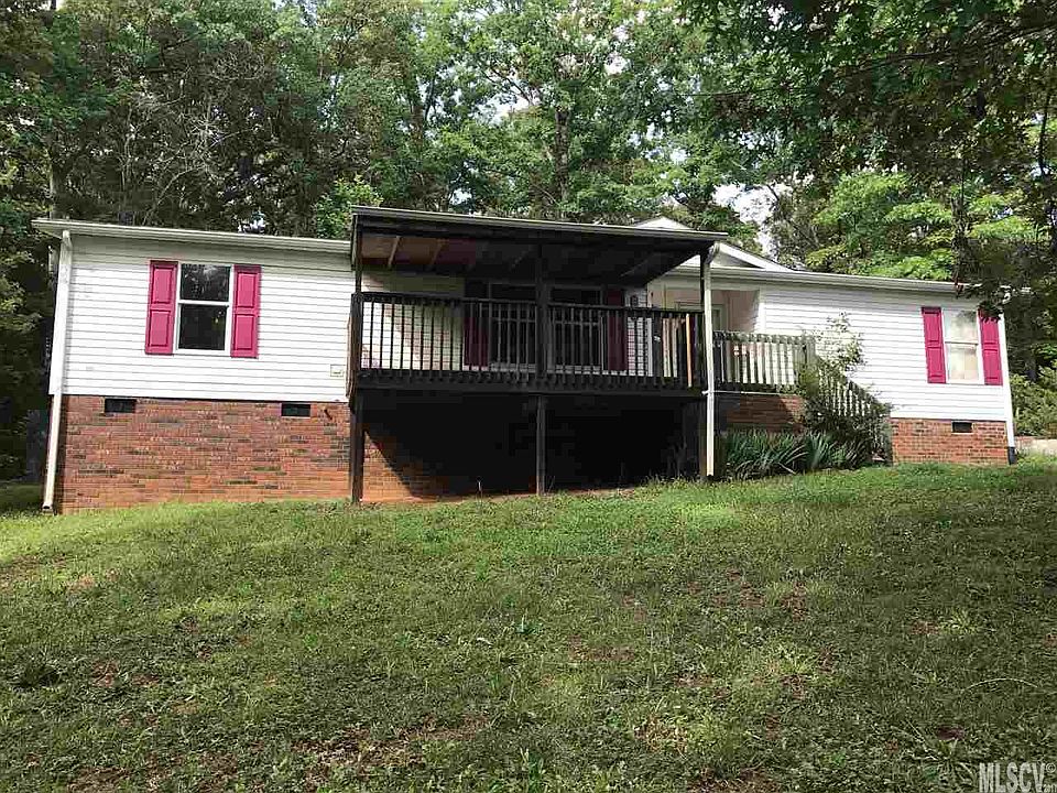 1st image of 158 Sebastian Ln