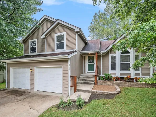8708 N Wheaton Ct, Kansas City, MO 64153