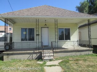 952 Pettibone Ave, Flint, MI 48507