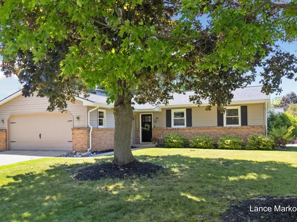 521 Edward St, Middleville, MI 49333