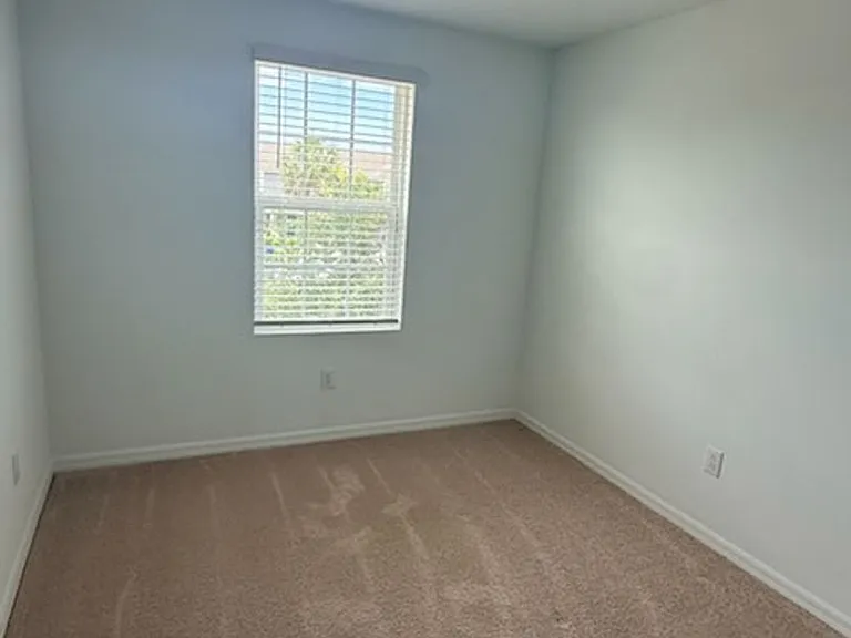 5780 Haven Ter — Photo 13