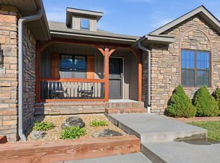 2325 S Mesa Drive, Bolivar, MO 65613