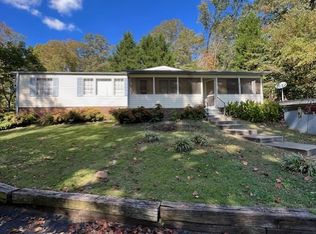 2379 Old Furnace Rd, Boiling Springs, SC 29316