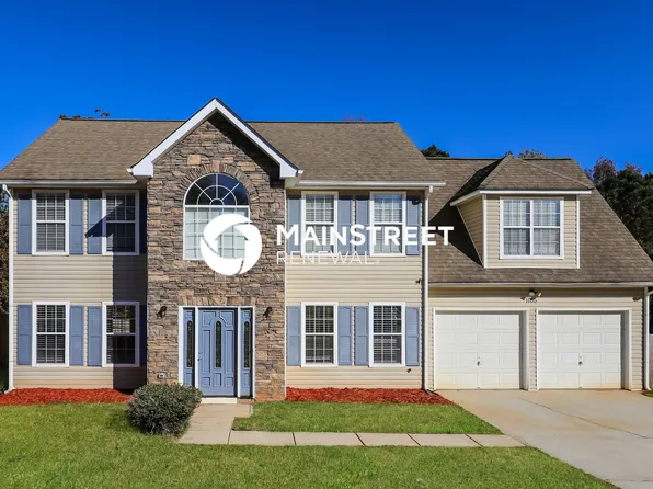 1055 Field View Dr, McDonough, GA 30253