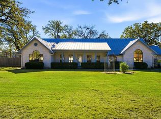 122 Windwood Rd, Kerrville, TX 78028