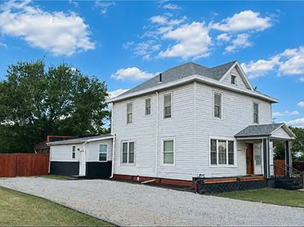 1118 N Lincoln St, Russell, KS 67665