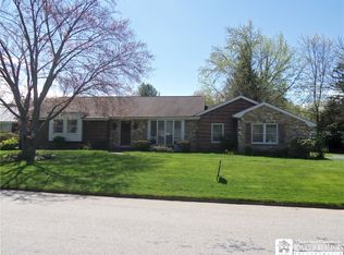 6 Birchwood Dr, Fredonia, NY
