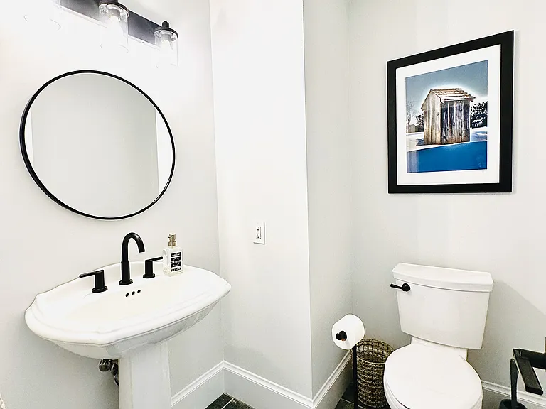 10 Ginny Ln — Photo 13