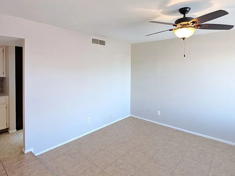 2431 W Plata Ave — Photo 8