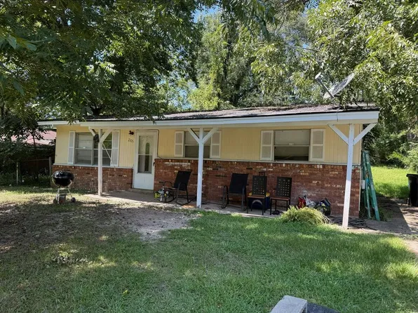 2105 Lamore Dr, Columbus, GA 31907