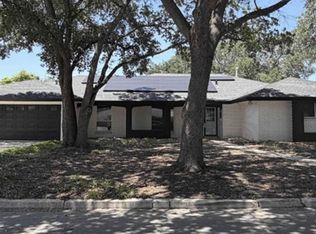 421 Candleglo, Windcrest, TX 78239