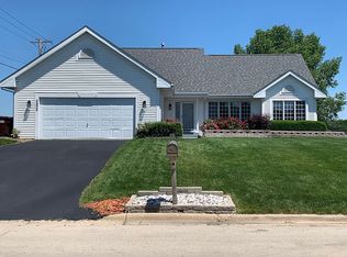 4809 Stirrup Cup Ct, Loves Park, IL 61111