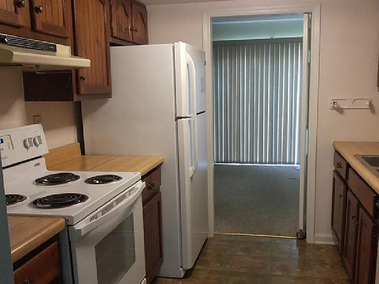 3586 Laredo Dr — Photo 5