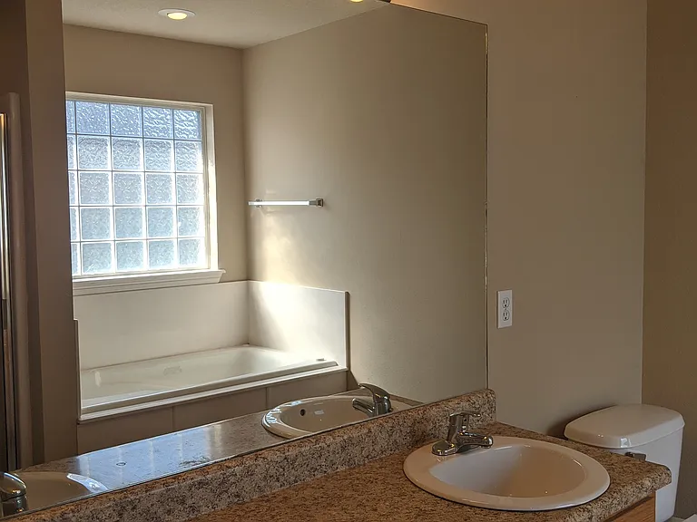 3405 S East St — Photo 10