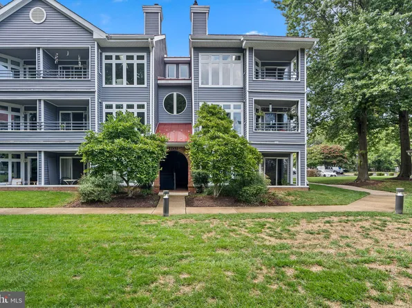 1132 Lake Heron Dr APT 3B, Annapolis, MD 21403