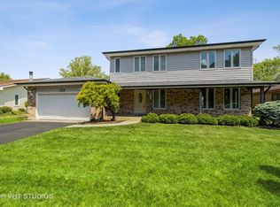 547 Gerry St, Woodstock, IL