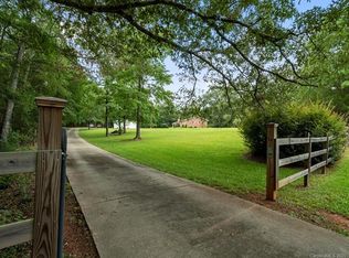 2402 New Cut Cir, Lancaster, SC 29720