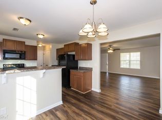 6022 Cattail Ct, Charlotte, NC 28215