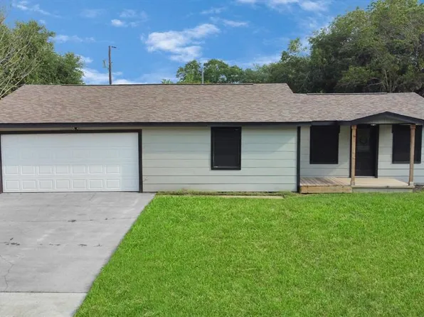 2218 13th Avenue, Texas City, TX 77590