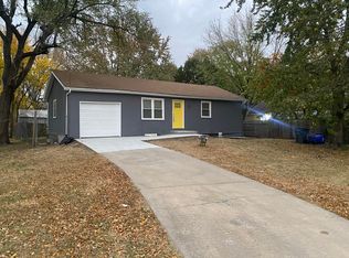 602 W Prairie St, Olathe, KS 66061