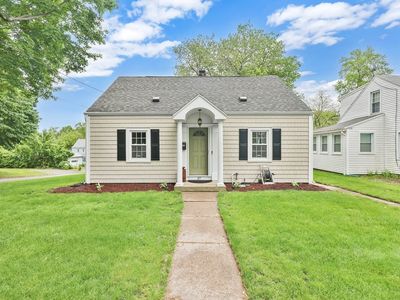 37 Pennsylvania Ave, Springfield, MA, 01118