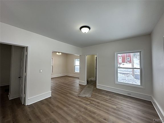 3rd image of 9 Spring St