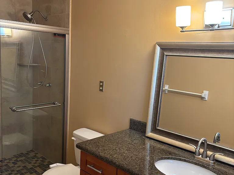 741 Palm View Dr — Photo 8
