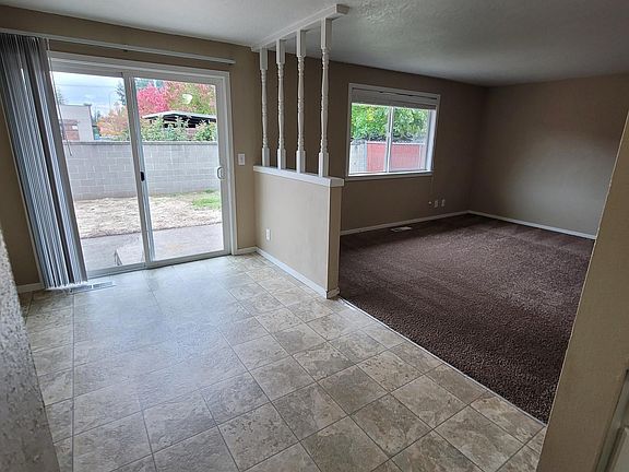 4th image of 106 NE 41st Ave
