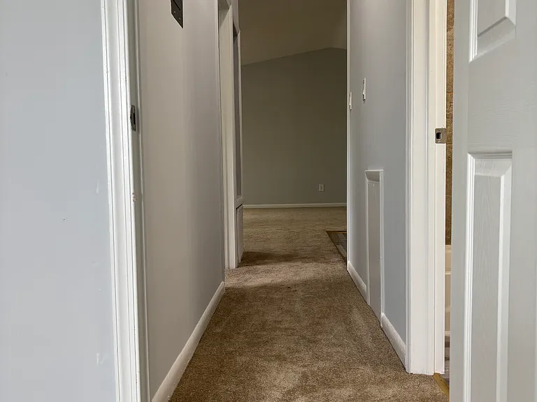 6717 Riverdale Rd — Photo 24