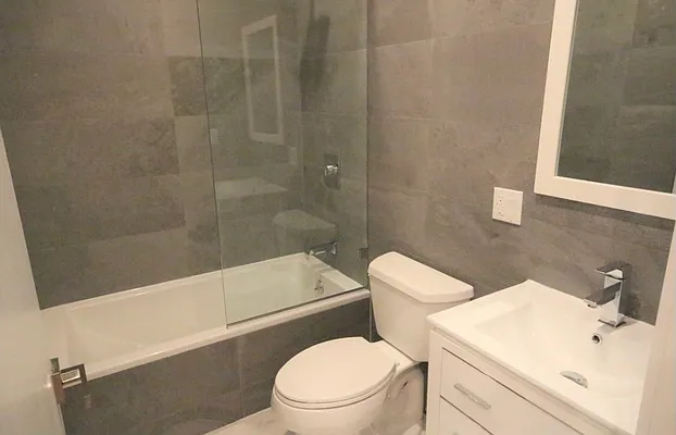 Rented by Extreme Homes Management | media 7