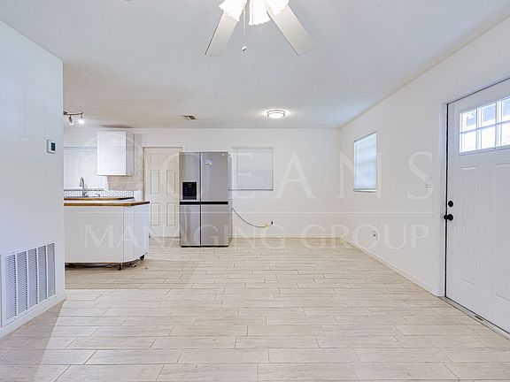 4th image of 437 Perdita St