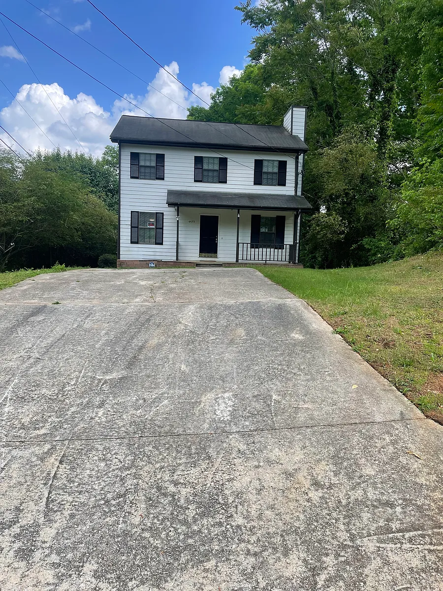 Building Photo - 4475 Longley Ln