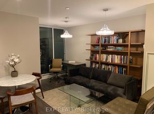 3091 Dufferin St #812, Toronto, ON M6A 0C4