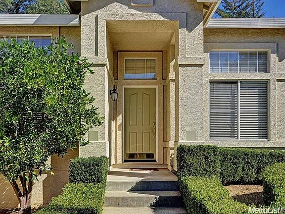 2nd image of 3618 Covello Cir